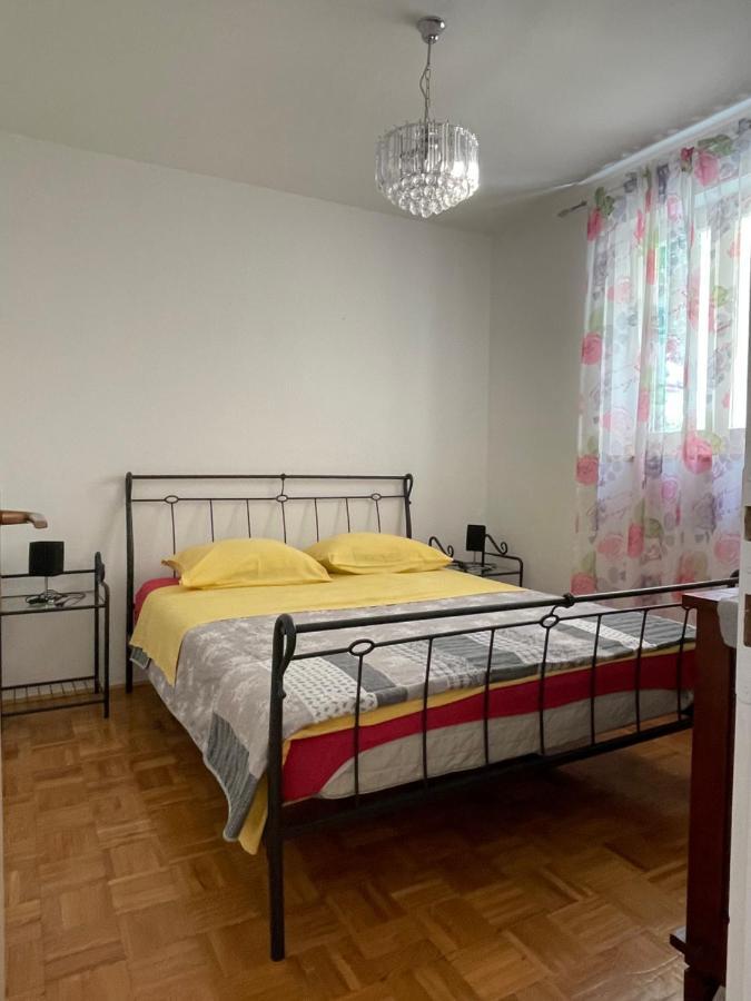 Apartments Antonija Punta Skala Next To Falkensteiner Resort Петркане Екстериор снимка
