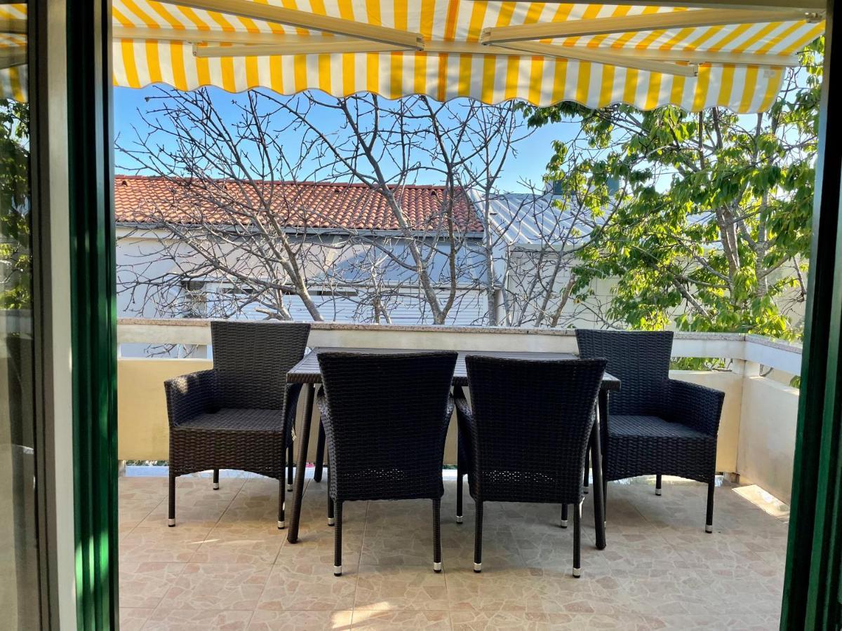 Apartments Antonija Punta Skala Next To Falkensteiner Resort Петркане Екстериор снимка