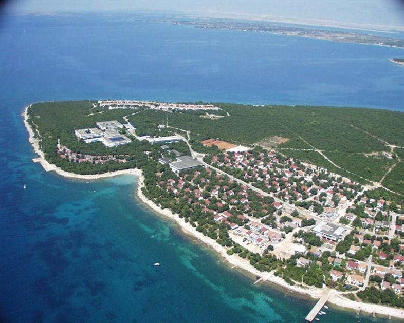 Apartments Antonija Punta Skala Next To Falkensteiner Resort Петркане Екстериор снимка