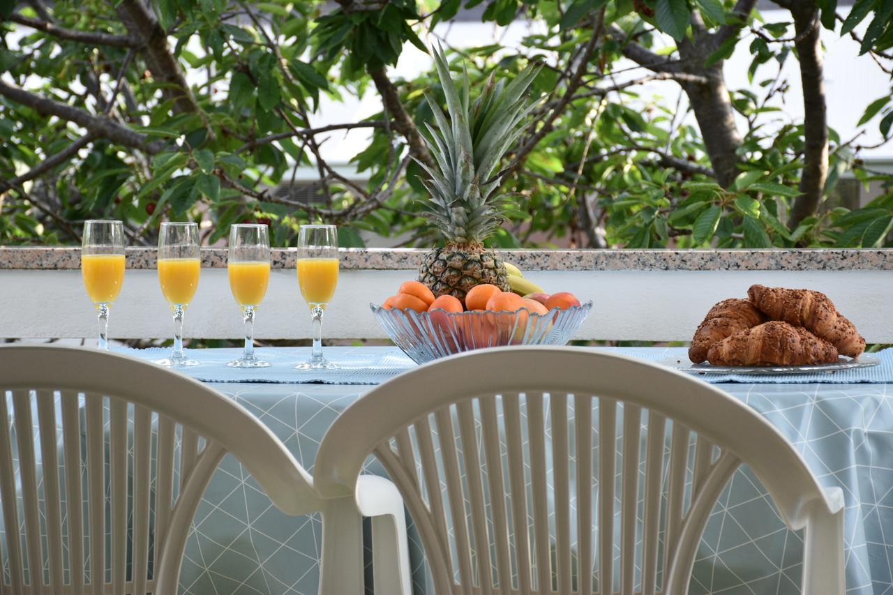 Apartments Antonija Punta Skala Next To Falkensteiner Resort Петркане Екстериор снимка