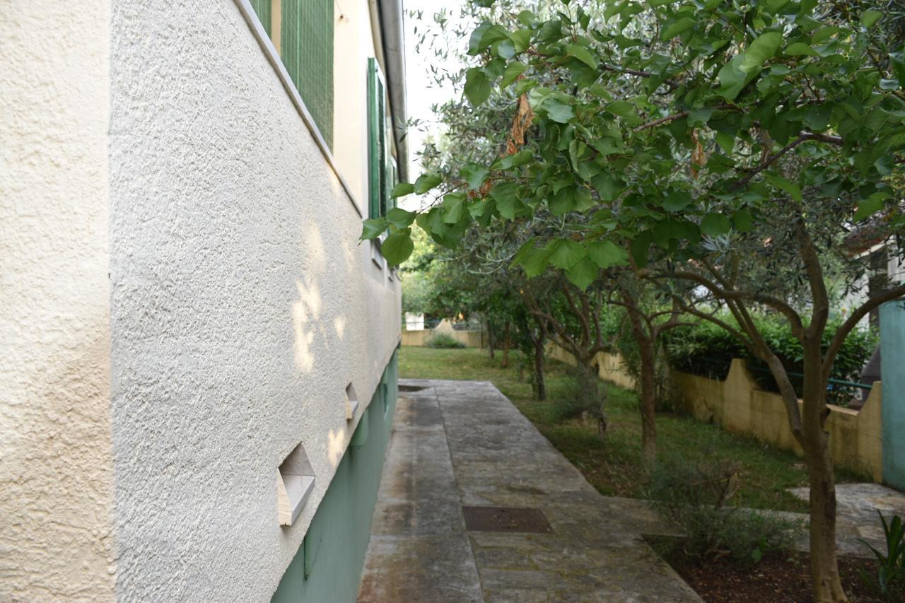 Apartments Antonija Punta Skala Next To Falkensteiner Resort Петркане Екстериор снимка