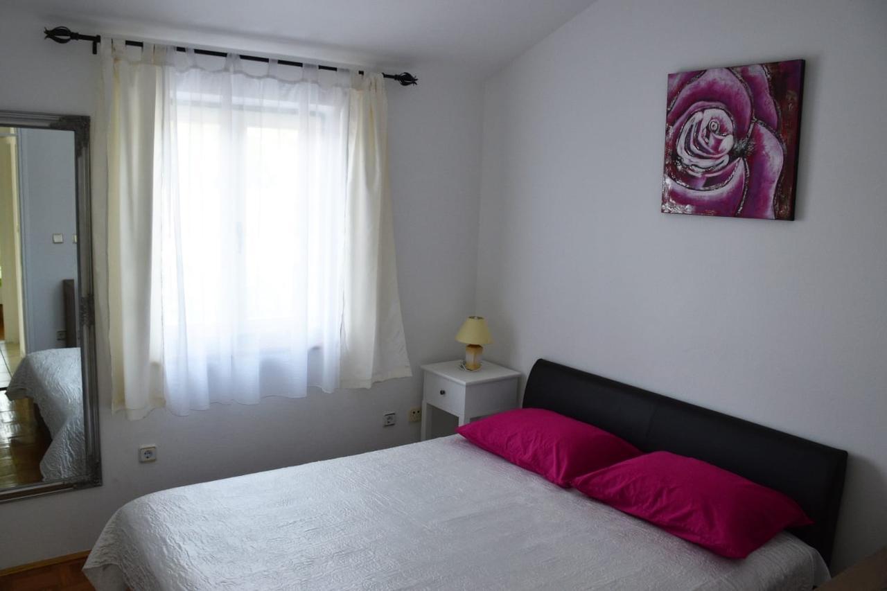Apartments Antonija Punta Skala Next To Falkensteiner Resort Петркане Екстериор снимка